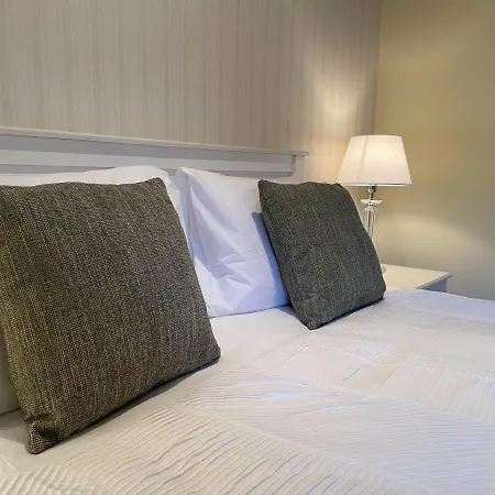 Bed & Breakfast Duinin House