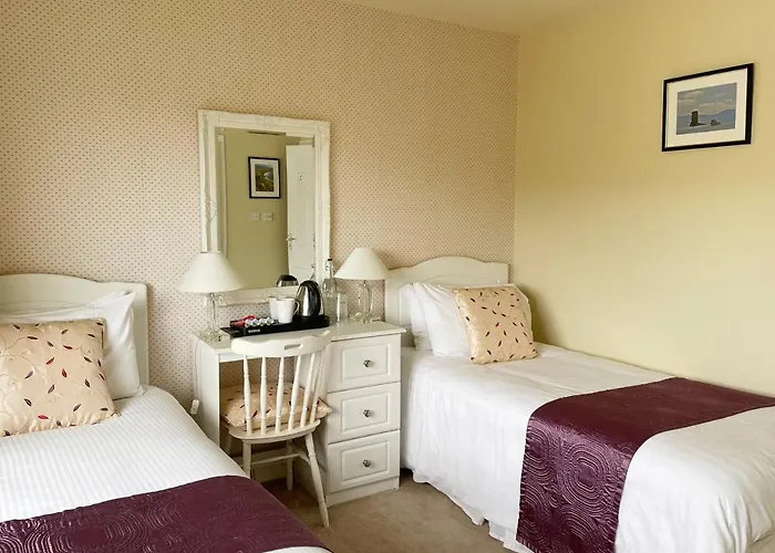 Duinin House Bed & Breakfast 3*